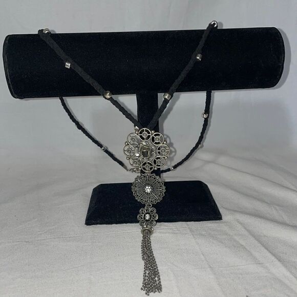 Cloth Braided Necklace with a Three Metal Emblems - Picture 1 of 4